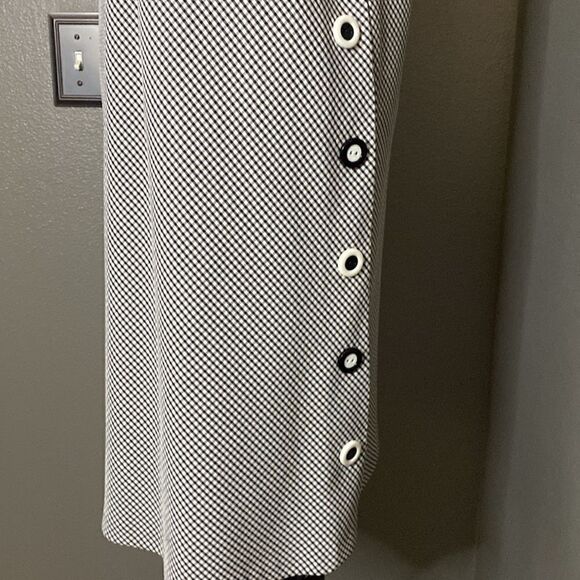 Vintage Lizwear Black and White Gingham Mod Dress Short Sleeve Side Button - Picture 3 of 11